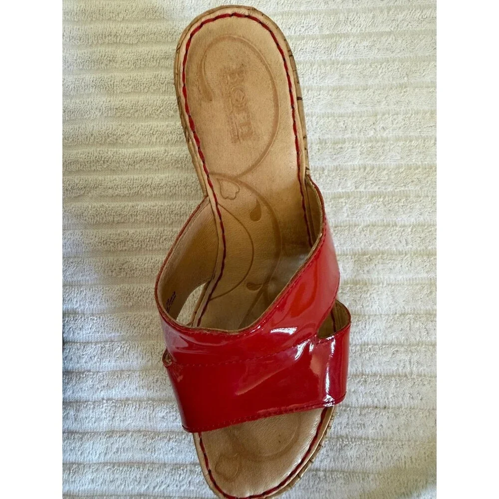 Born Women’s Red Patent Leather Wedge Slide Sandals Size 8 M